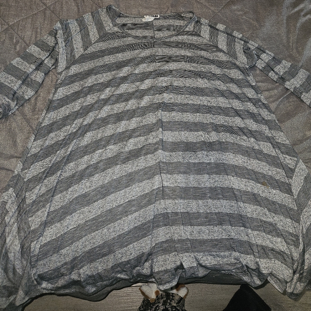 Long Gray Striped Long Sleeve Shirt